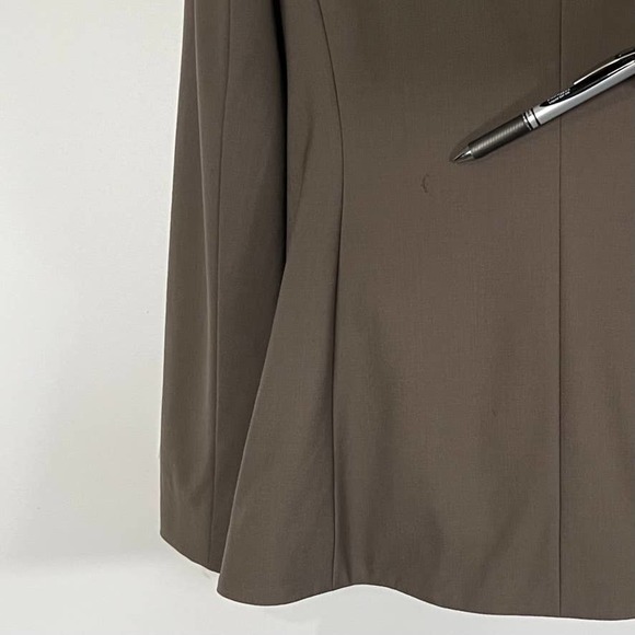 Lafayette 148 Single Button Tailored Blazer Quiet Luxury Stretch Wool Size 8 - Picture 9 of 12